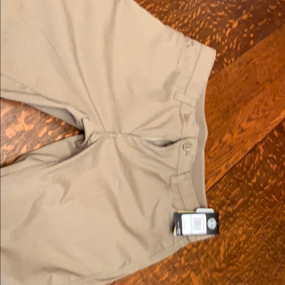 Under Armor storm khaki pants 34w x 30L